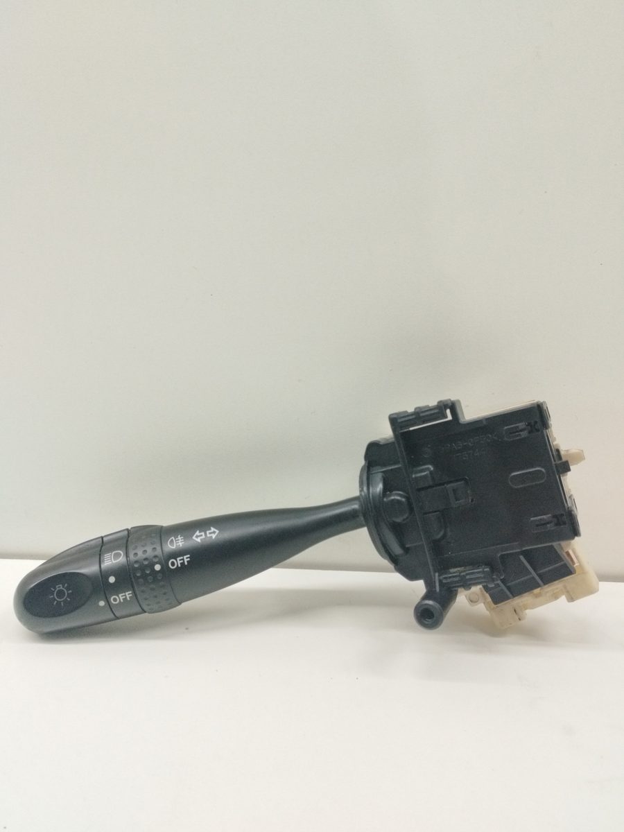 Llave de Luces Y Señalero Suzuki Swift Berlina (MZ) 2005-2012 1.3 DDiS Diesel CAT 173744