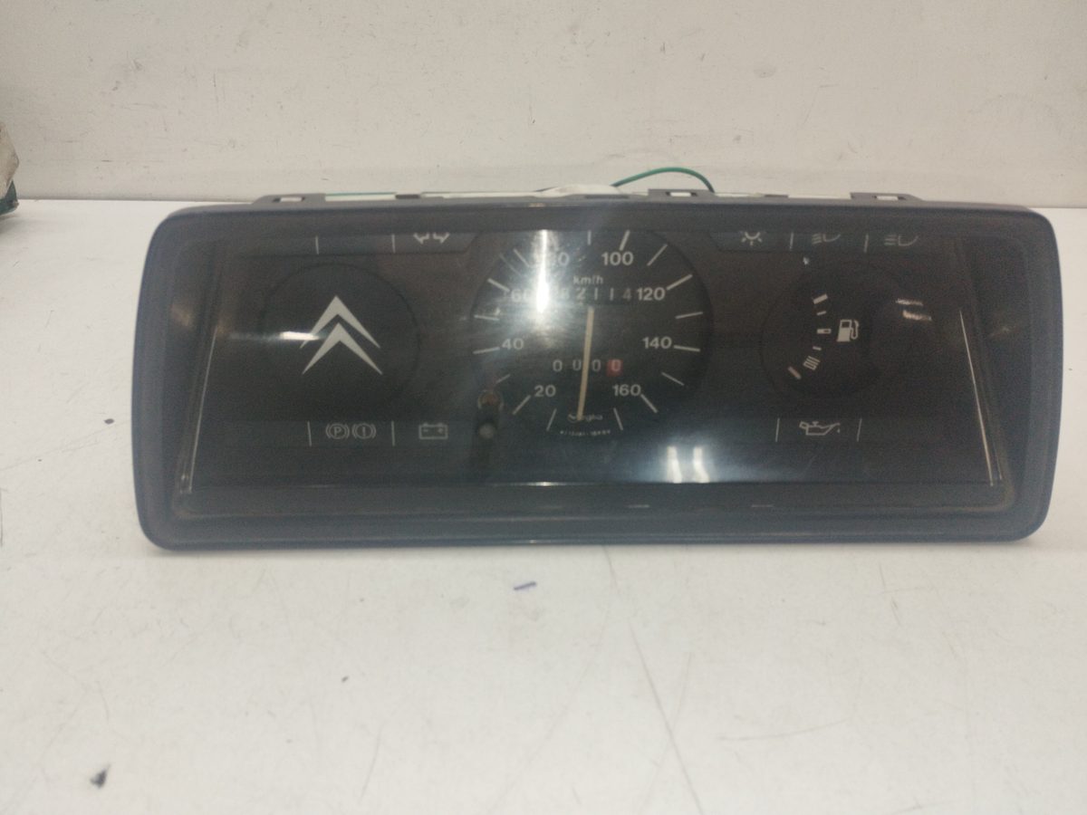 Tablero de Instrumentos Citroën C15 desde 1985 1.8 Diesel (161) 1.8L 44kW 1413304
