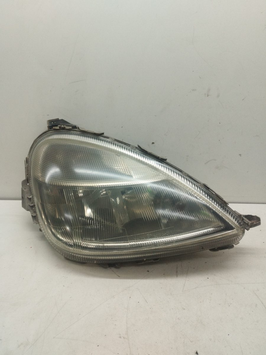 Faro Delantero Derecho Mercedes-Benz Clase A (W168) 1997-2004 CDI (168.007) 1688200261