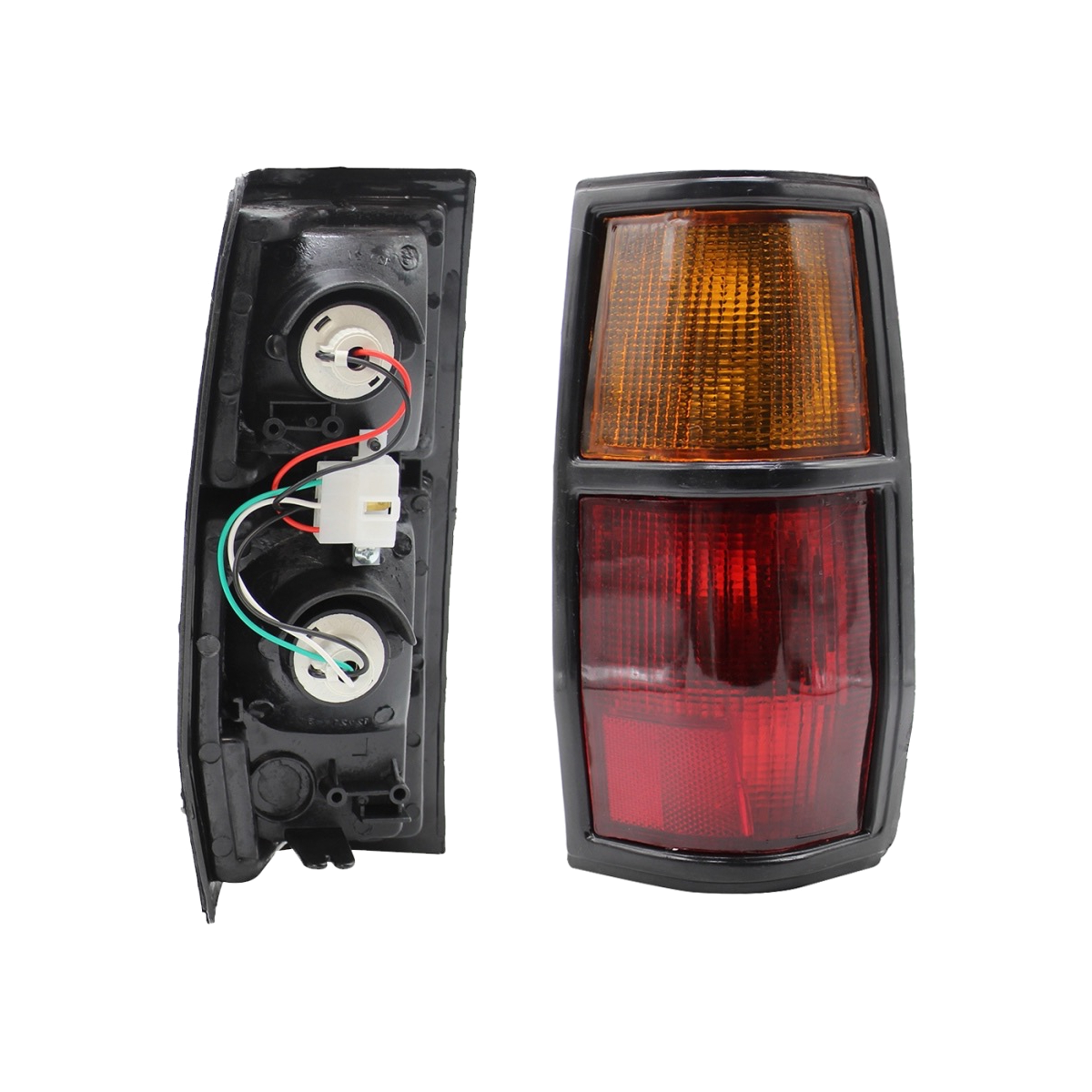 Farol Trasero Derecho Nissan 720