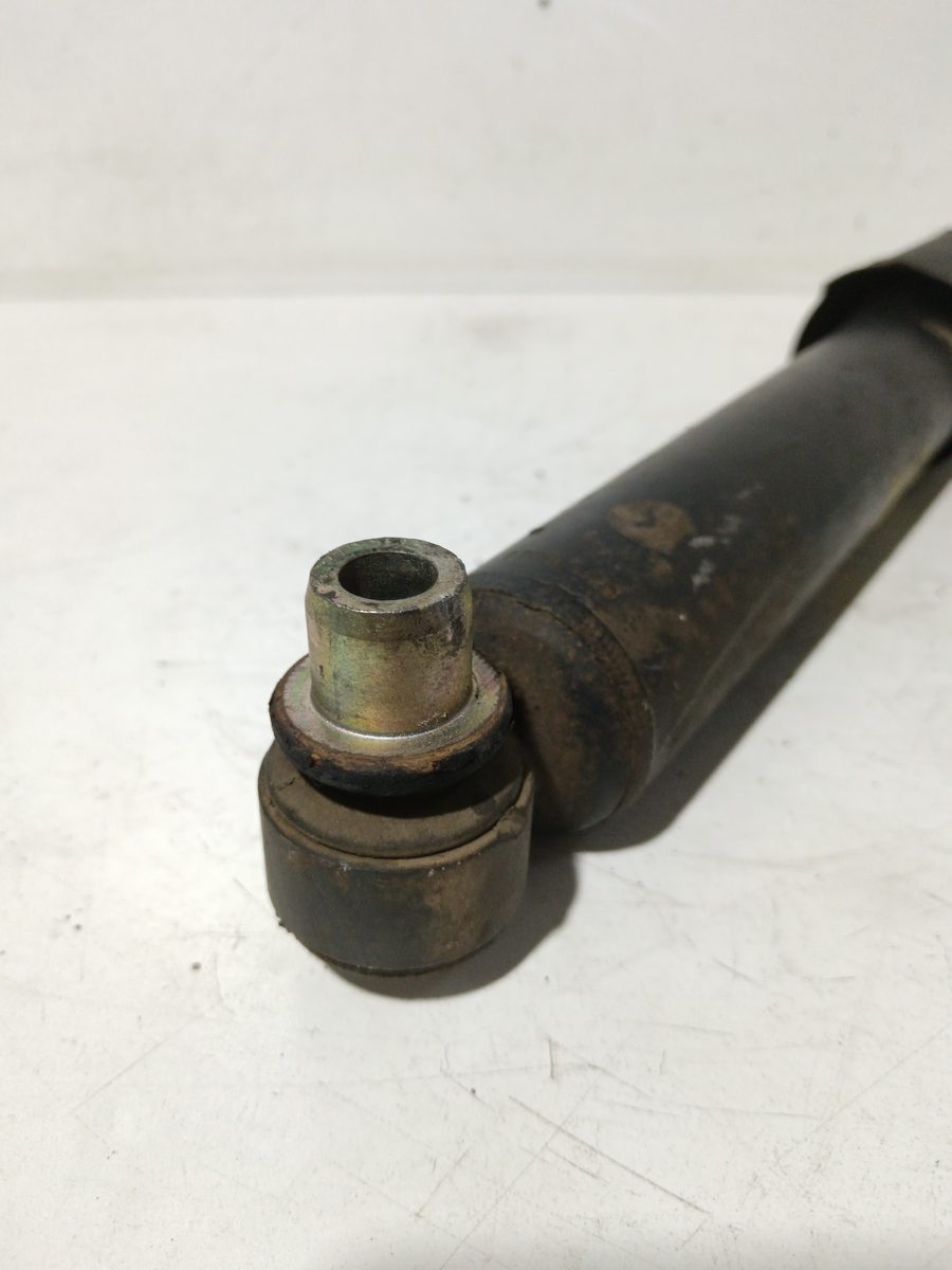 Amortiguador Trasero Der/Izq Renault Megane I Classic (LA0) 1996-2001 7700429977