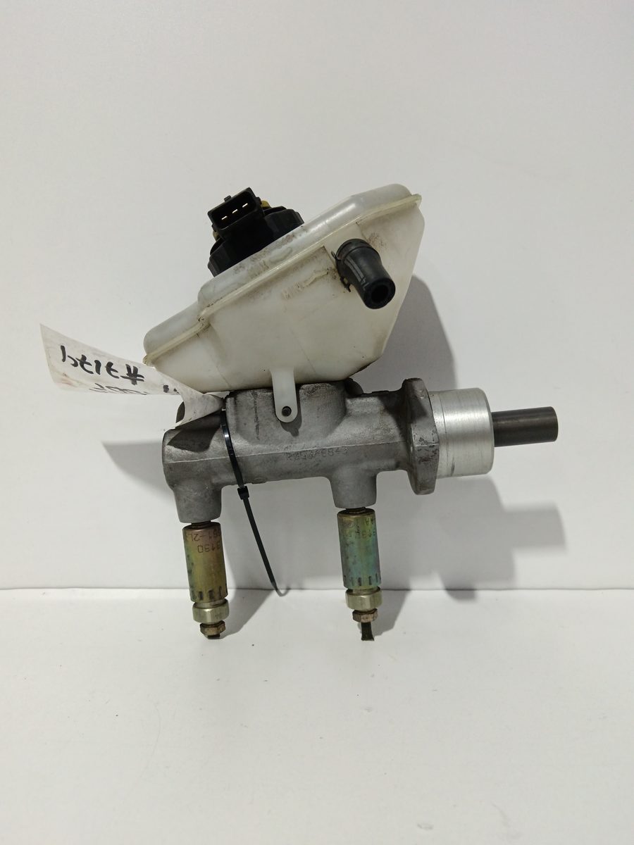 Bomba Freno Ford Fiesta Berlina (DX) 1999-2002 Ambiente 1.8L 55kW 3350884611