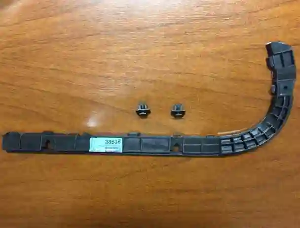 Soporte de paragolpes delantero derecho