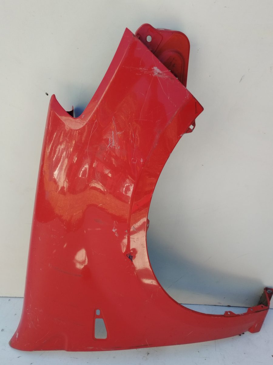 Guardabarro Delantero Derecho Renault Sandero 2008-2013 Ambiance