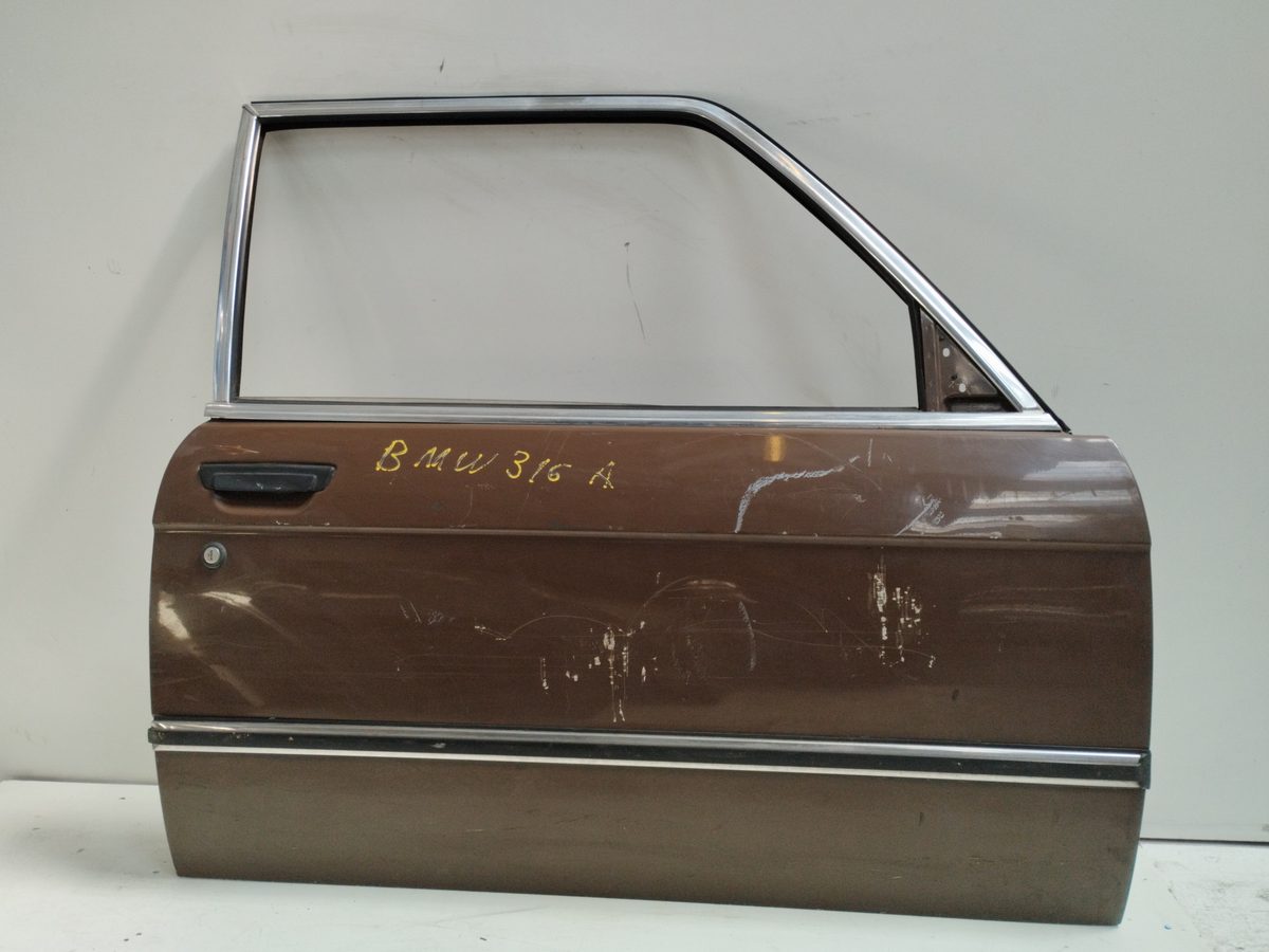 Puerta Delantera Derecha BMW Serie 3 Berlina (E30) desde 1982
