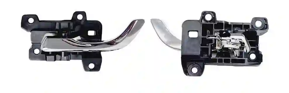 Manija de puerta interior delantera/trasera izquierda cromada