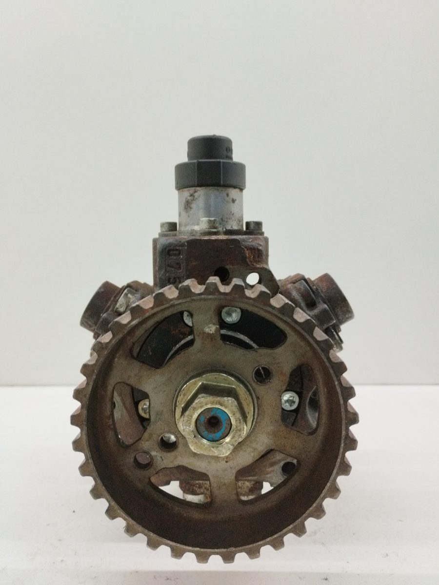 Bomba Inyeccion Peugeot 206 Berlina 1998-2010 1.6 HDi FAP CAT (9HZ / DV6TED4) 9656300380