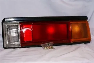 FAROL TRA DER TOYOTA COROLLA 81 DEPO