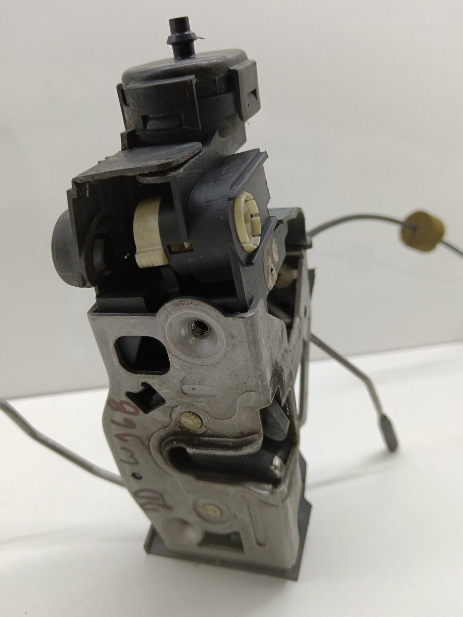 Cerradura Puerta Delantera Derecha Mercedes-Benz Clase A (W168) 1997-2004 CDI Diesel CAT