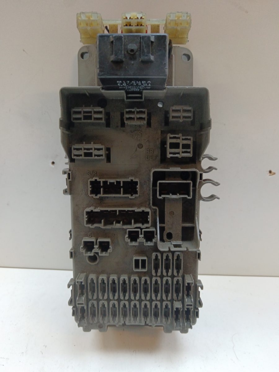 Caja Reles / Fusibles Honda Prelude (BA4) desde 1987 2 2.0L 101kW 38600SM4X07M1
