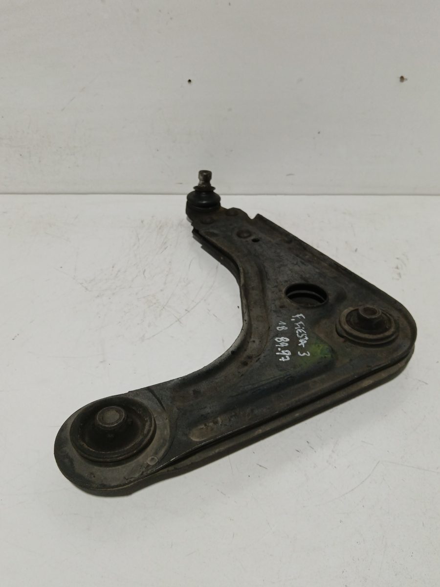 Parrilla de Suspension Inferior Trasera Izquierda Ford Fiesta Berl./courier 94FB30423051EB