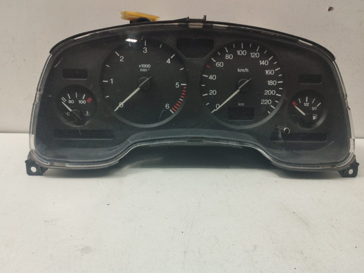 Tablero de Instrumentos Opel Astra G Berlina 1998-2004 Comfort 2.0L 74kW DQ09228743