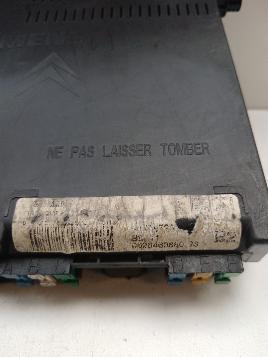 Caja Reles / Fusibles / Modulo Bsi Peugeot 206 Berlina 1998-2010 XS 1.6L 80kW 962646088003