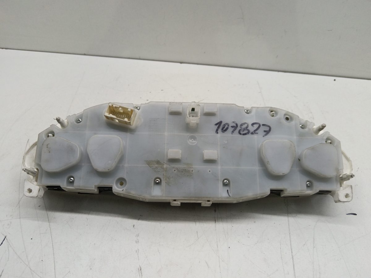 Tablero de Instrumentos Peugeot 208 2012-2019 Active 1.6L 68kW 9674643080