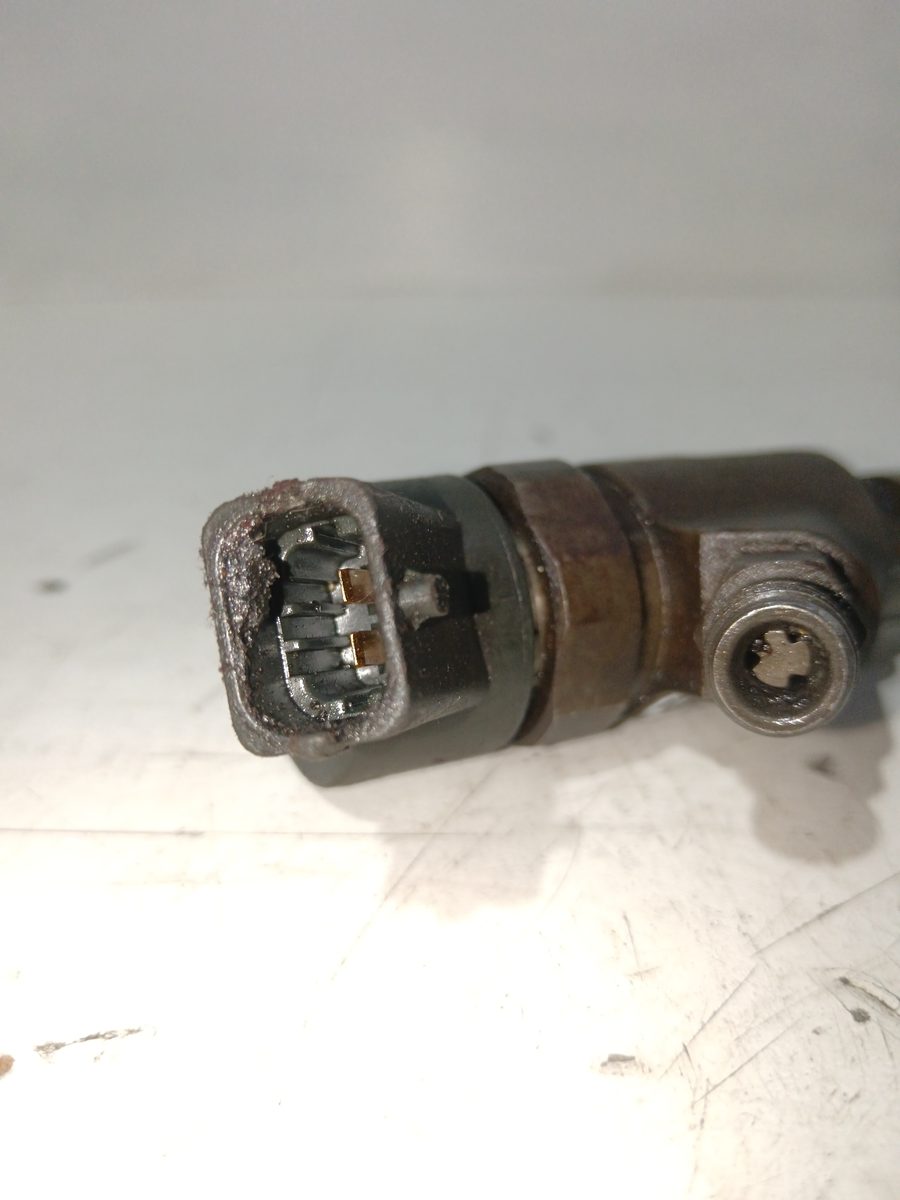 Inyector Fiat Scudo (222) desde 1995 2.0 JTD CAT 2.0L 80kW 0445110008