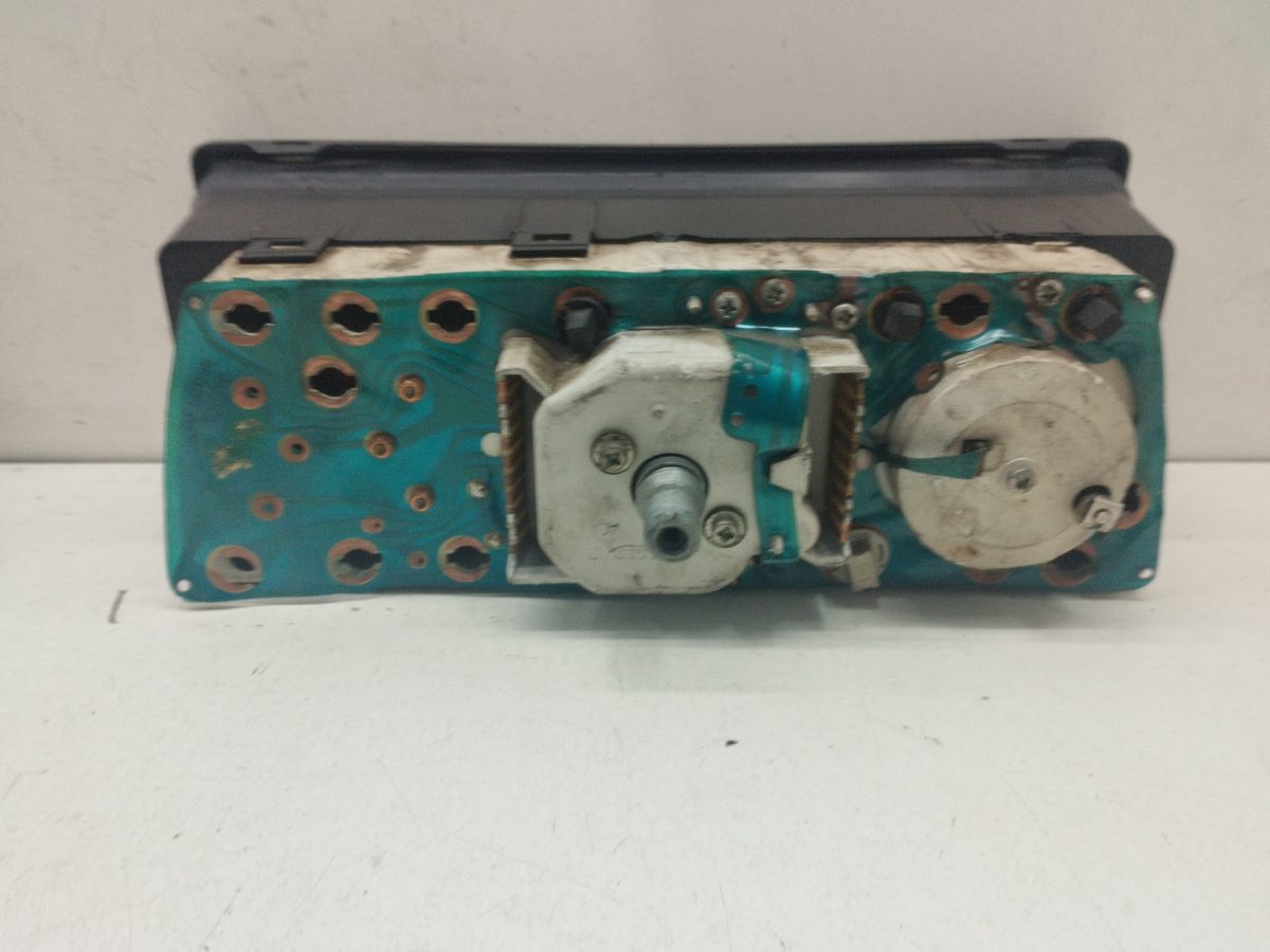 Tablero de Instrumentos Citroën Ax 1987-1998 1.5 Diesel CAT (VJY. VJZ / TUD5) 9603031980