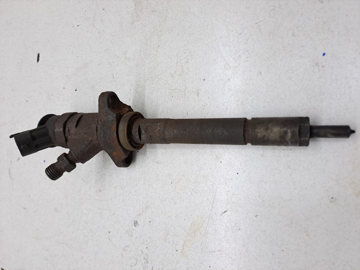 Inyector Peugeot 1007 2005-2010 1.6 HDi FAP CAT (9HZ / DV6TED4) 1.6L 80kW 0445110297