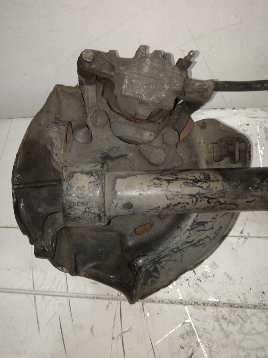 Mcpherson Delantero Izquierdo BMW Serie 3 Berlina (E30) desde 1982 318is 978838