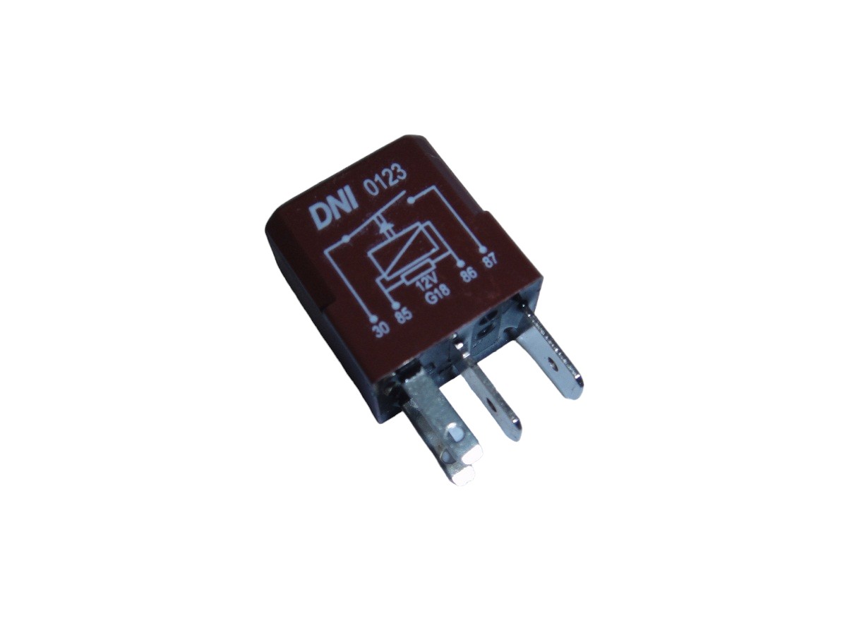 RELAY FARO CAMINERO CHEVROLET CORSA