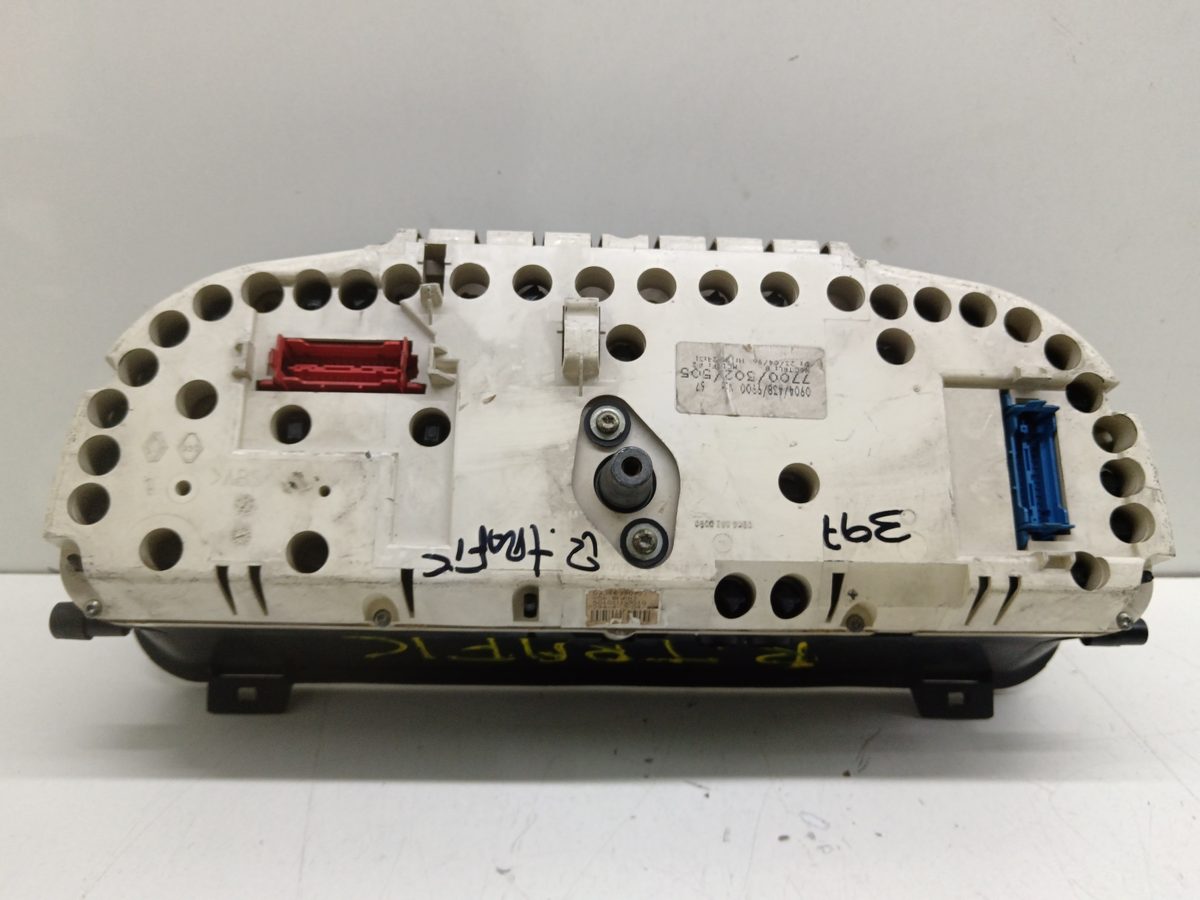 Tablero de Instrumentos Renault Trafic desde 1981 2.1 Diesel 2.1L 43kW 7700302505