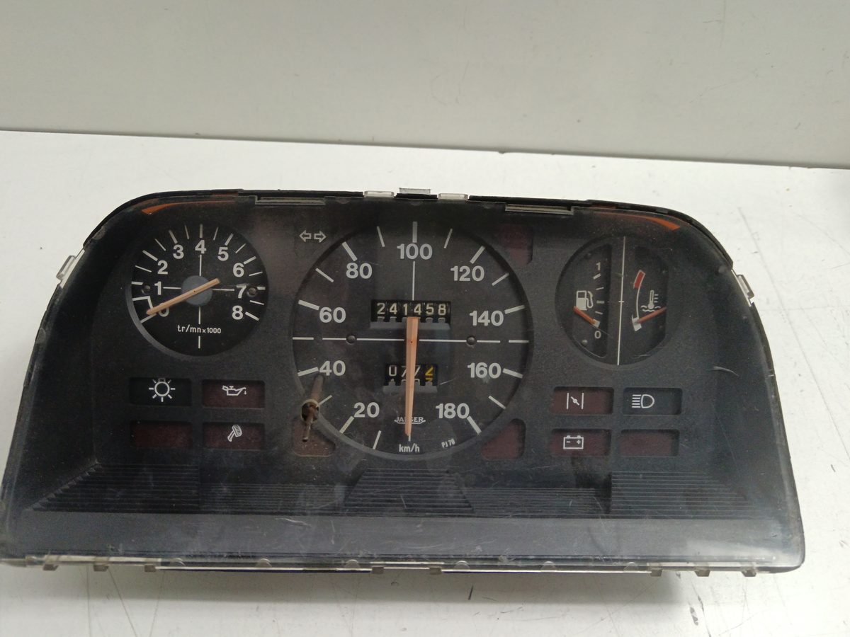 Tablero de Instrumentos Peugeot 305 Berlina desde 1977 GLS 1.3L 44kW