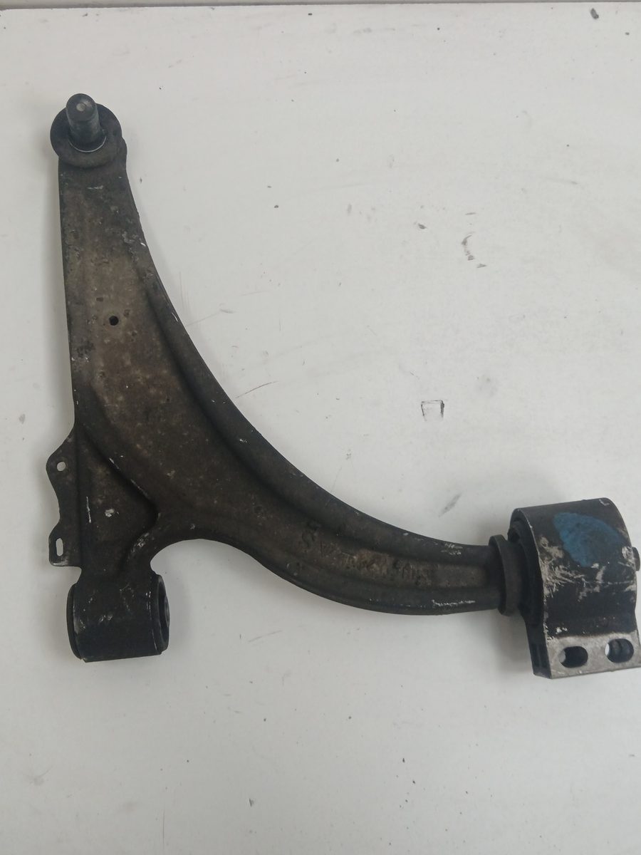 Parrilla De Suspension Inferior Delantera Izquierda Chevrolet Cruze 2009-2014 L 1.6L 83kW