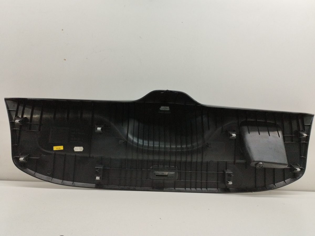 Tapizado Interior Porton Trasero Volkswagen Up! (121) 2011-2016 * 1S0867601