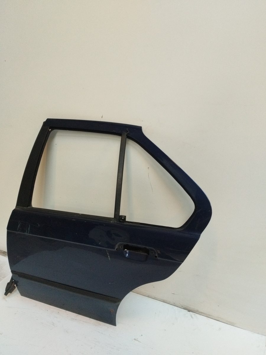 Puerta Trasera Izquierda BMW Serie 3 Berlina (E36) 1990-1998 SE