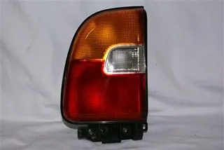FAROL TRA IZQ TOYOTA RAV 4 95-98
