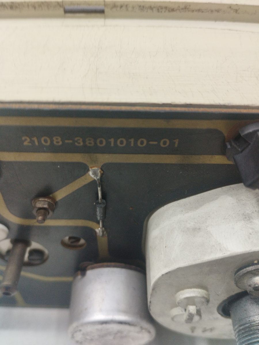 Tablero de Instrumentos Lada Samara (2108/2109) 1986-1999 LS 1.5L 50kW 2108380101001