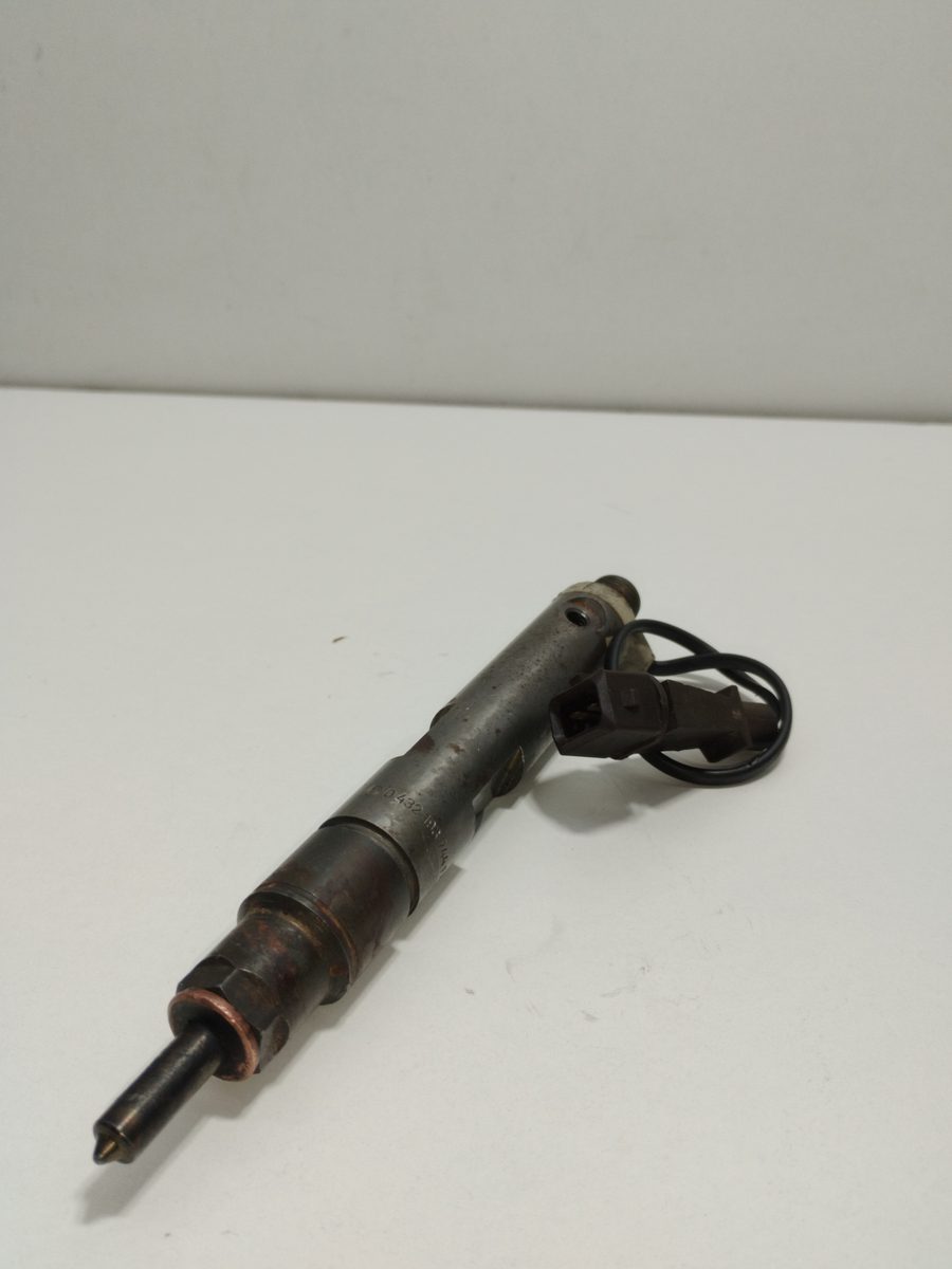 Inyector Volkswagen Bora Berlina (1J2) 1998-2005 1.9 TDI 1.9L 74kW 0432193744