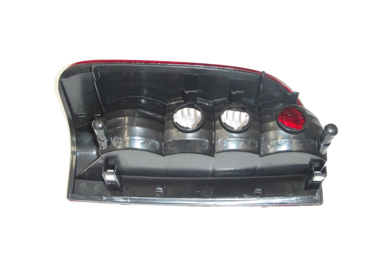 FARO TRASERO DERECHO CHEVROLET S10 2008/2011 (BLANCO)
