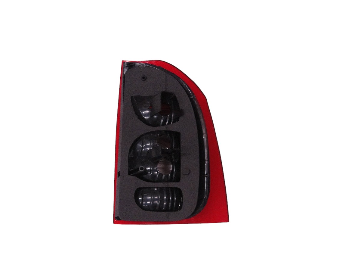FARO TRASERO IZQUIERDO CHEVROLET MONTANA 2004/2011