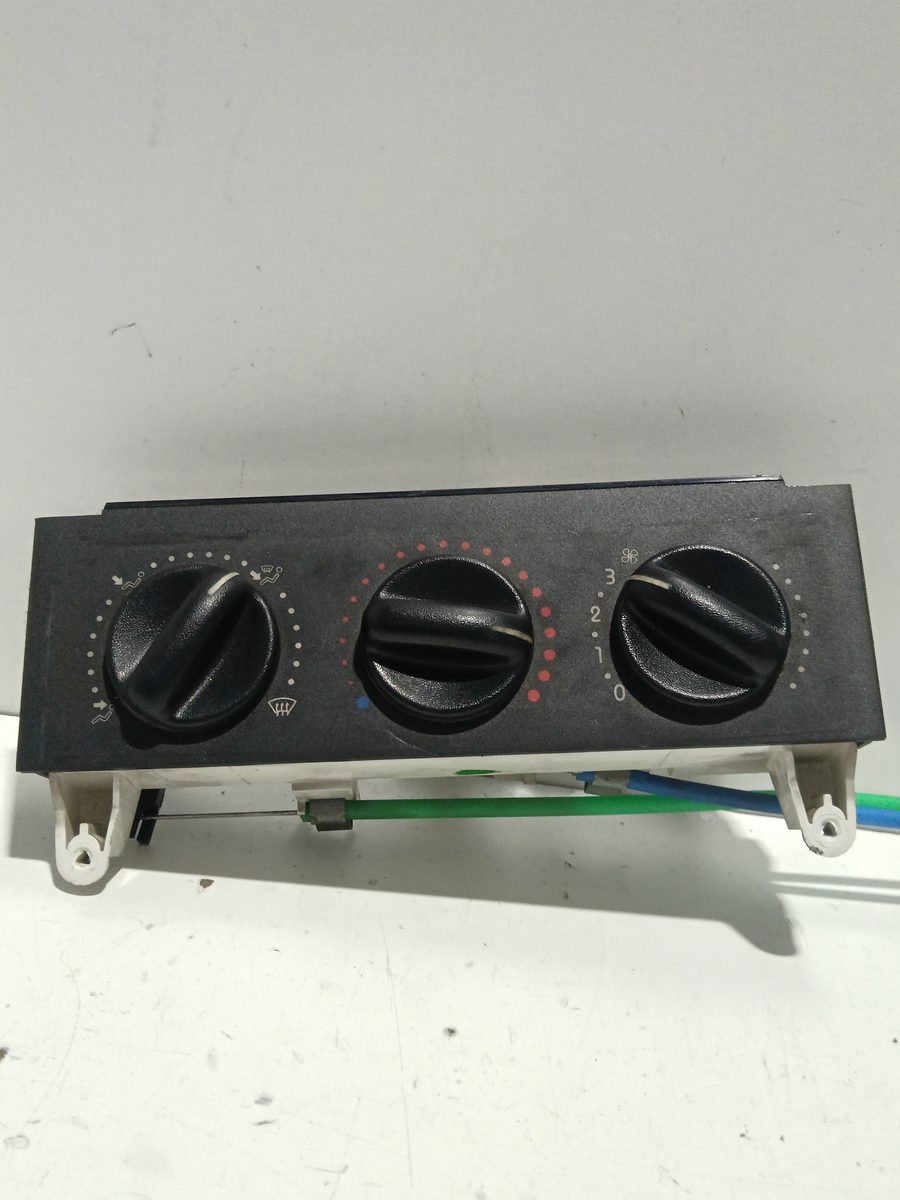 Comandos de Calefacción Renault Kangoo (F/KC0) 2003-2014 Alize 1.5L 48kW 9041701917