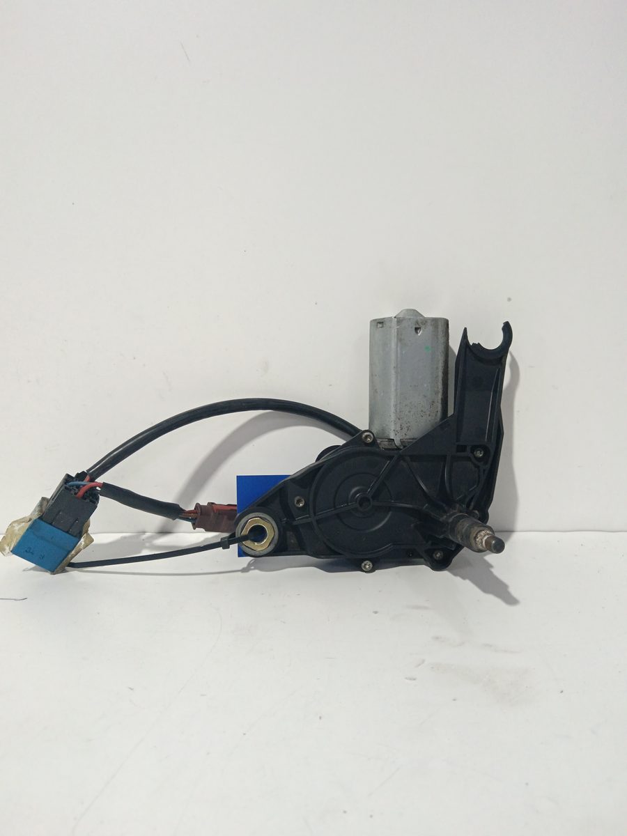 Motor Limpia Luneta Trasero Peugeot 106 (S2) 1996-2004 Sport 1.4L 55kW VALEO