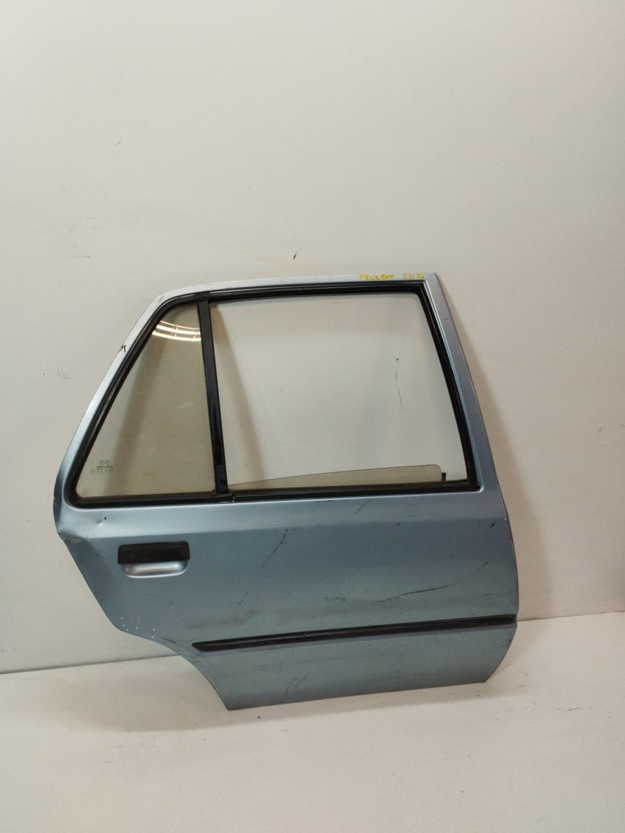 Puerta Delantera Derecha Peugeot 205 Berlina 1983-1998 Generation