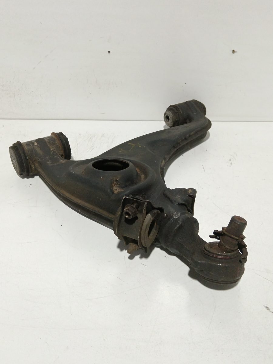 Parrilla de Suspension Inferior Trasera Izquierda Mercedes-Benz Clase C (W201) Berlina