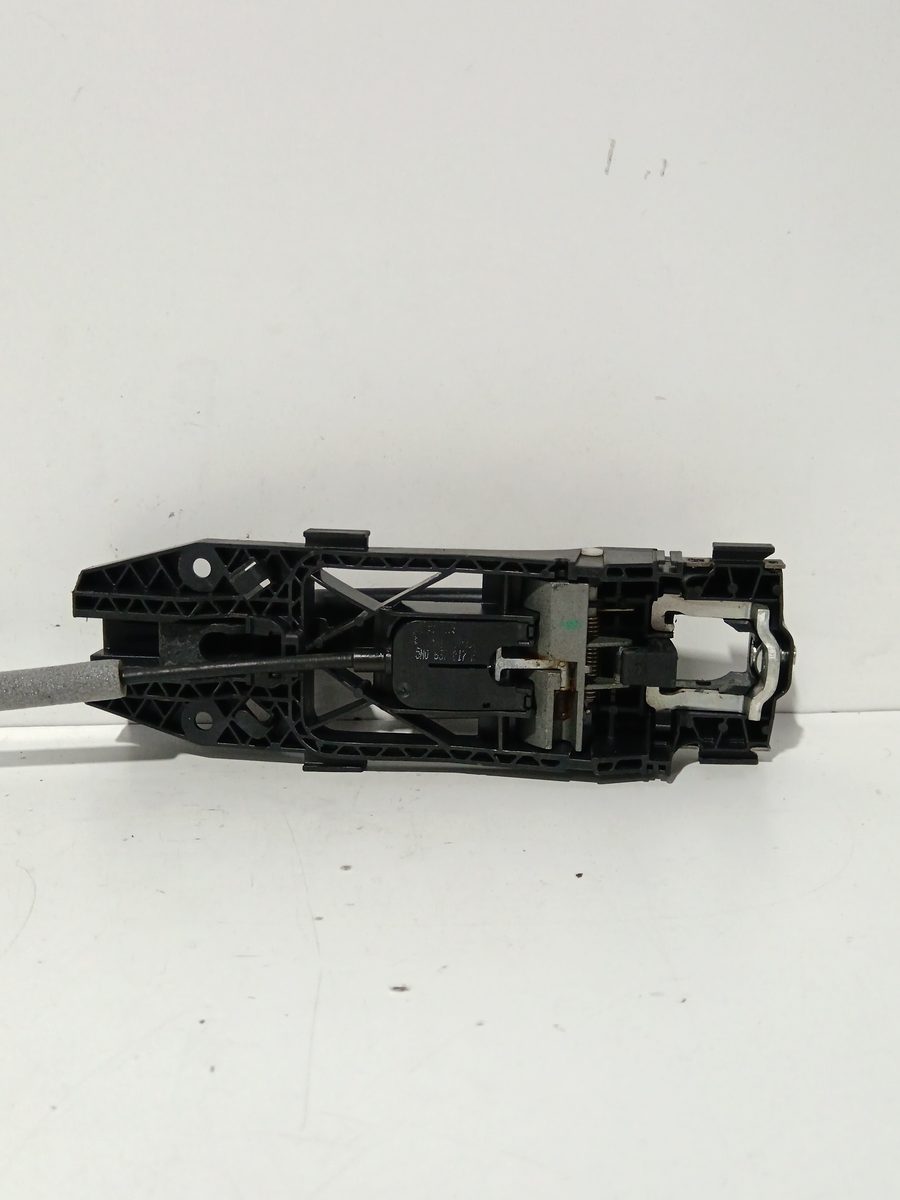 Manija Exterior Delantera Izquierda Volkswagen Up! (121) 2011-2016