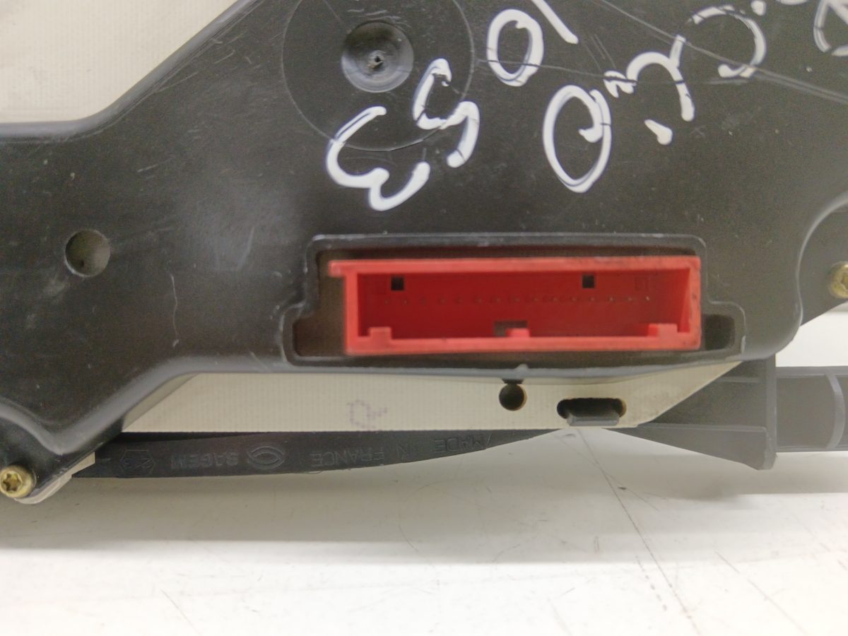Tablero de Instrumentos Renault Clio II Fase I (B/CBO) 1998-2001 1.4 16V P8200059776