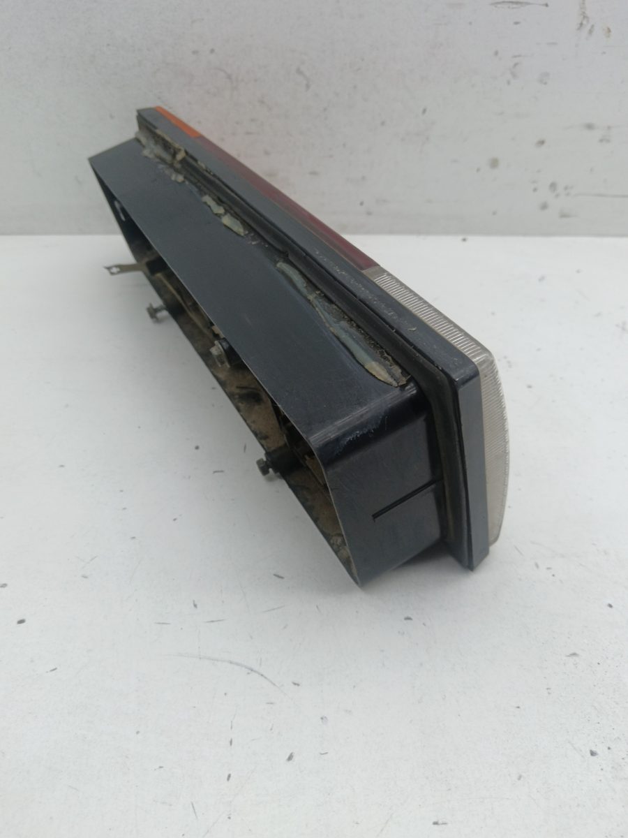 Farol Trasero Derecho Exterior Chevrolet Ascona B desde 1975 Básico SWF396896