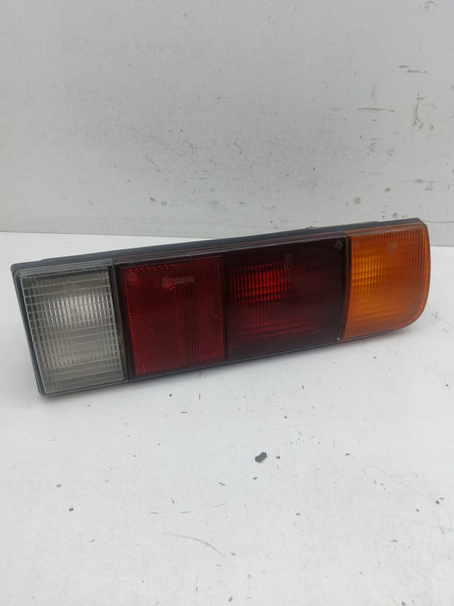 Farol Trasero Derecho Exterior Chevrolet Ascona B desde 1975 Básico SWF396896