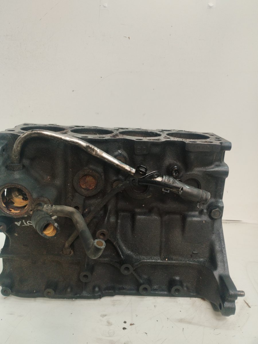 Block Toyota Corolla (E11) 1999-2002 2.0 D-4D Linea Sol (5-ptas.) 2.0L 66kW 1CFTV