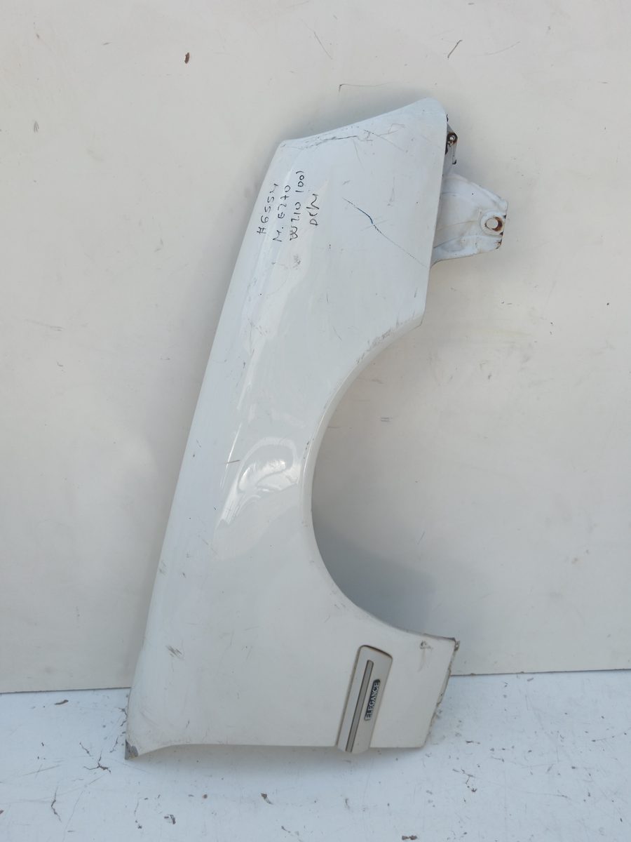 Guardabarro Delantero Derecho Mercedes-Benz Clase E (W210) Berlina Diesel 1995-2002