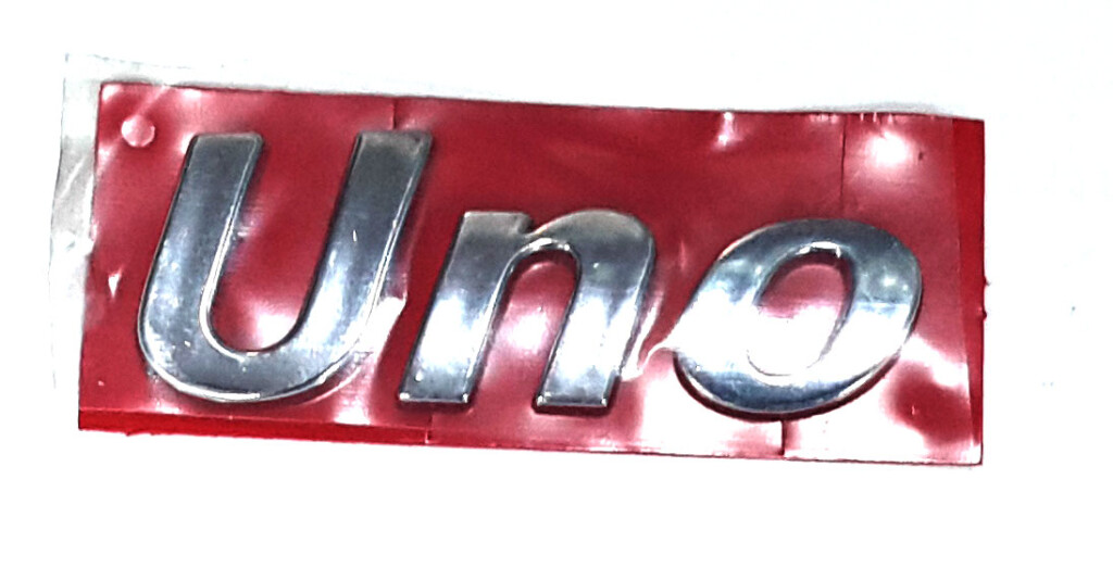 Insignia trasera