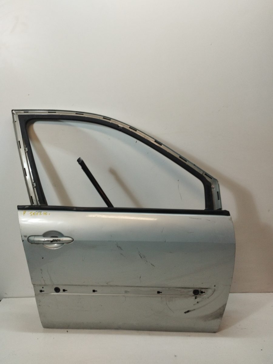 Puerta Delantera Derecha Renault Scenic II 2003-2009 Expression