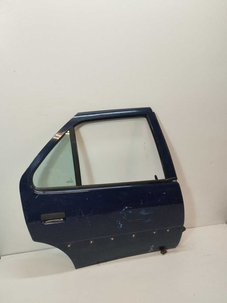 Puerta Trasera Derecha Peugeot 306 Berlina 3/4/5 Puertas (S2) 1997-2003 Graffic