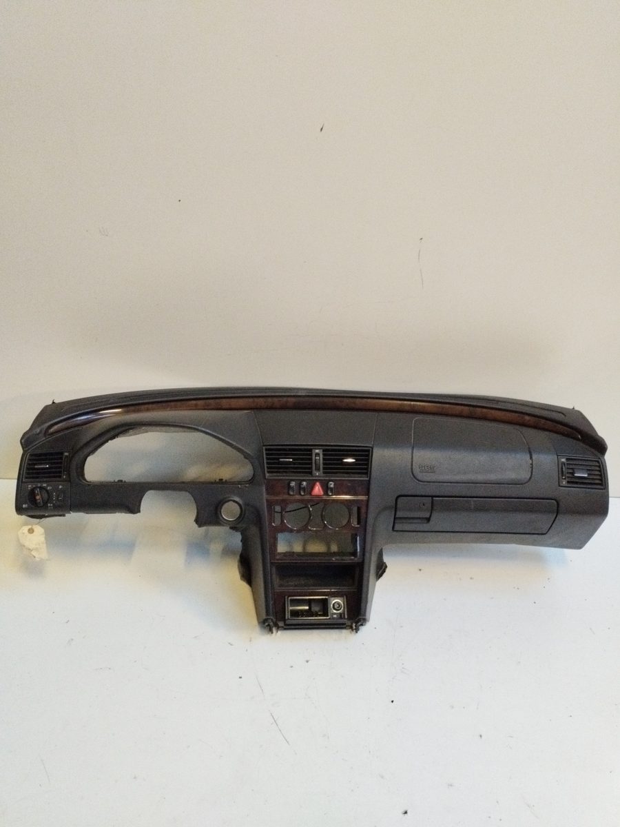 Tablero Puerta A Puerta Mercedes-Benz Clase C (W202) Berlina 1993-2000 CDI (202.133)