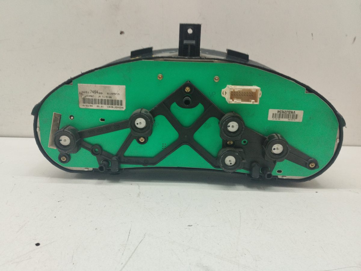 Tablero de Instrumentos Peugeot 206 Berlina 1998-2010 XR 1.9L 51kW 9651740480