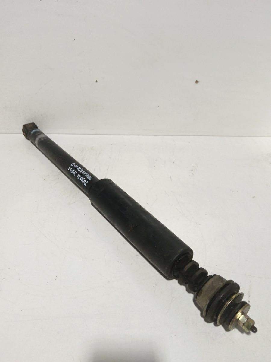 Amortiguador Trasero Der/Izq Toyota Yaris (NCP1/NLP1/SCP1) 1999-2005 1.0 Start 4853052022