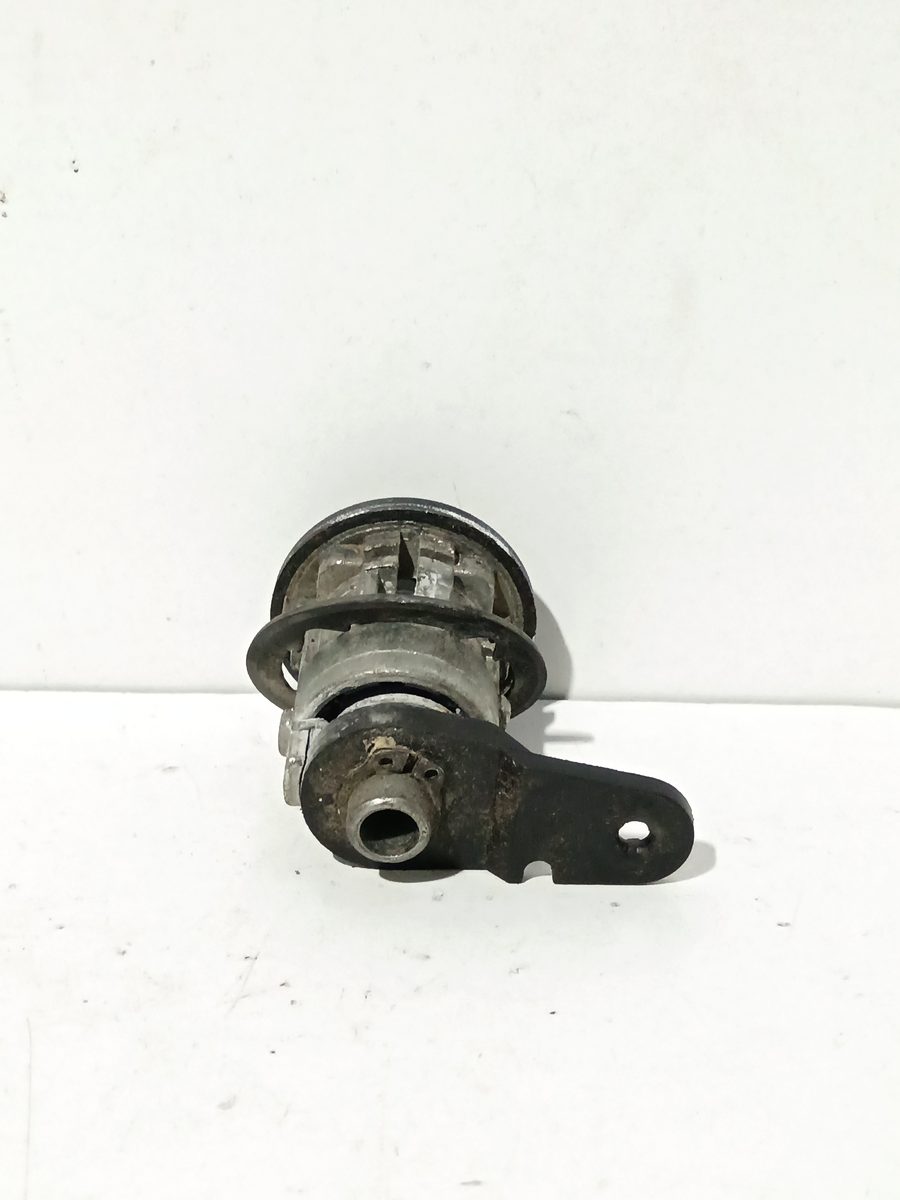 Cilindro Puerta Ford Fiesta Berlina (DX) 1999-2002 Ambiente